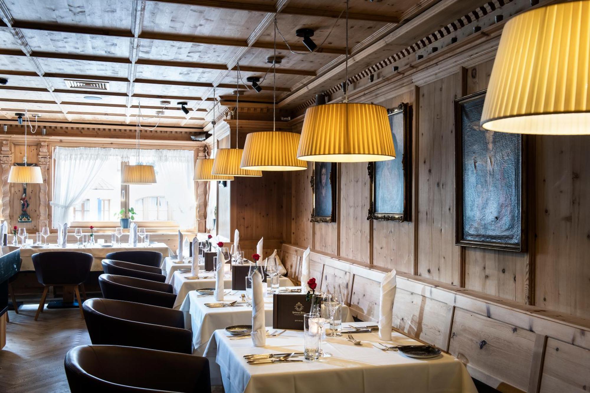 Hotel Goldener Adler - Im Sommer Silvretta Card Premium Inkludiert Ішгль Екстер'єр фото