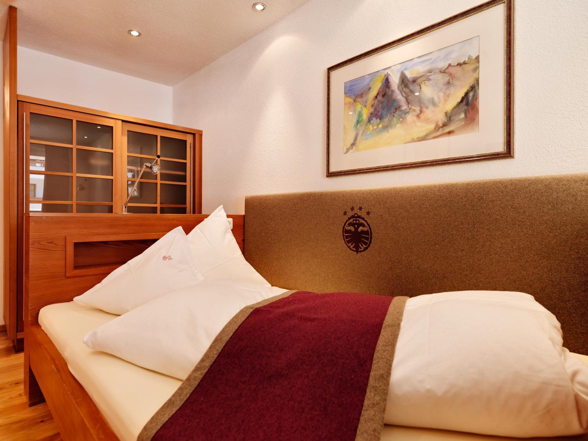 Hotel Goldener Adler - Im Sommer Silvretta Card Premium Inkludiert Ішгль Екстер'єр фото